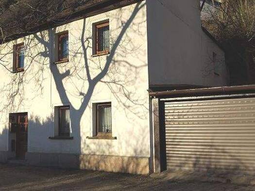 Einfamilienhaus zum Kauf 45.000 € 3 Zimmer 80 m² 330 m² Grundstück frei ab sofort Bergkellerweg 11 Werdau 08412