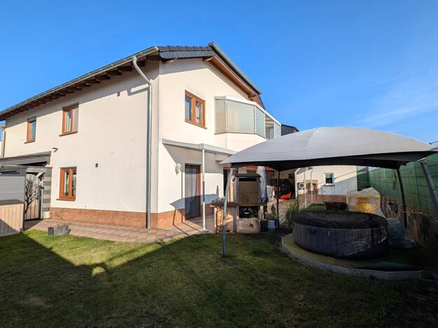 Mehrfamilienhaus zum Kauf 697.000 € 8 Zimmer 228,1 m² 444 m² Grundstück Weißenthurm 56575