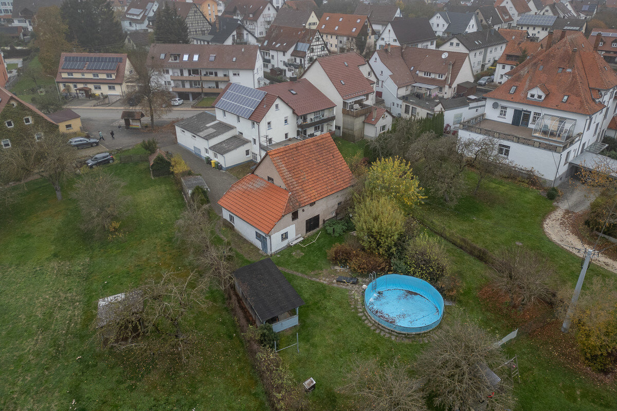 Mehrfamilienhaus zum Kauf 799.000 € 11 Zimmer 1.507 m²<br/>Grundstück Tuningen 78609