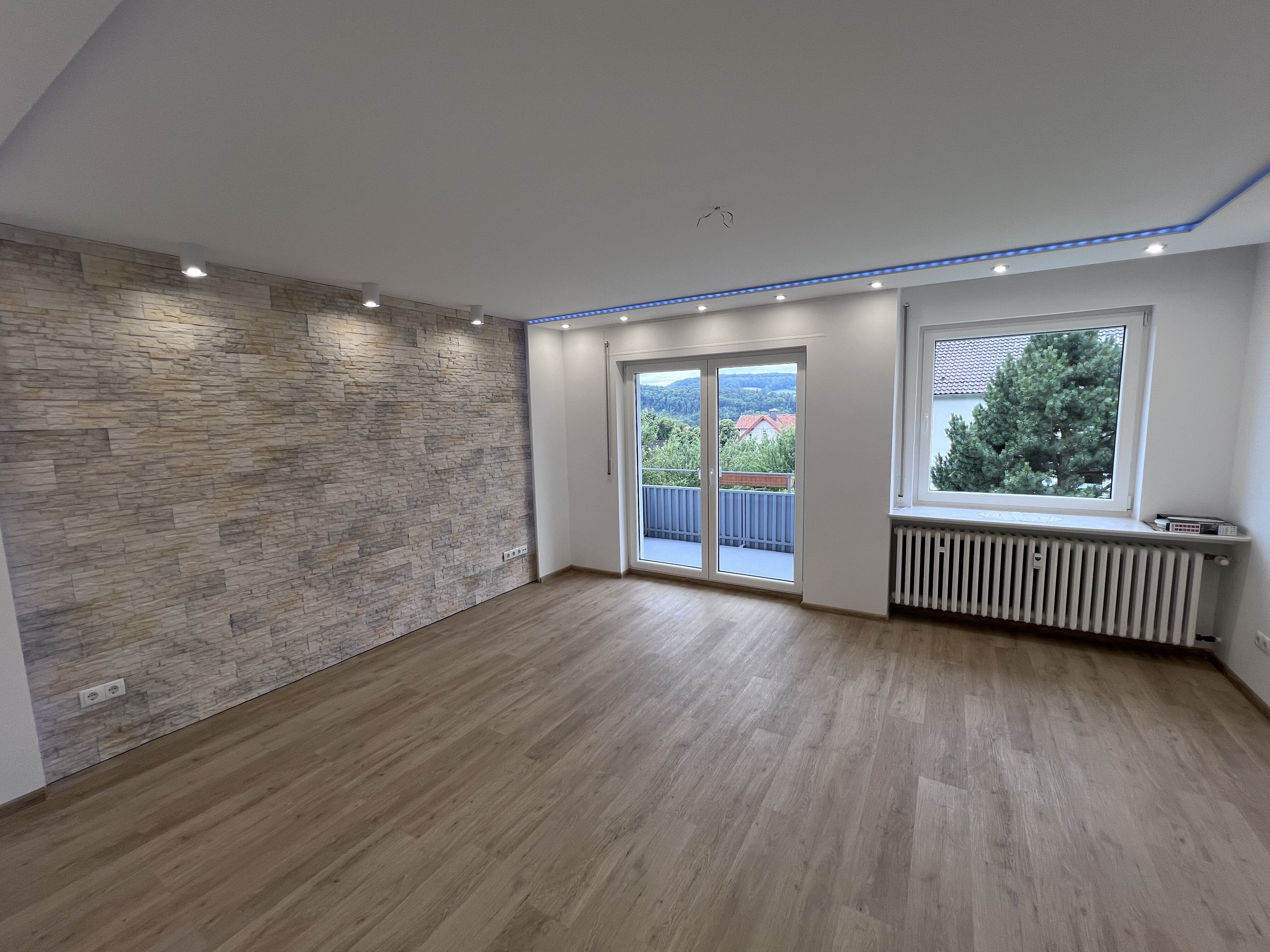 Studio zum Kauf 110.000 € 3 Zimmer 70 m²<br/>Wohnfläche 1.<br/>Geschoss Kreiensen Kreiensen 37574