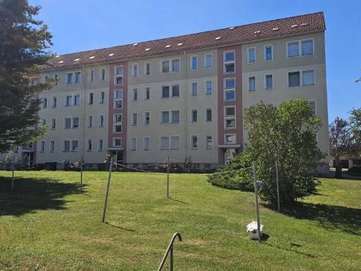 Wohnung zum Kauf 29.500 € 2,5 Zimmer 59,1 m² Crimmitschau Crimmitschau 08451