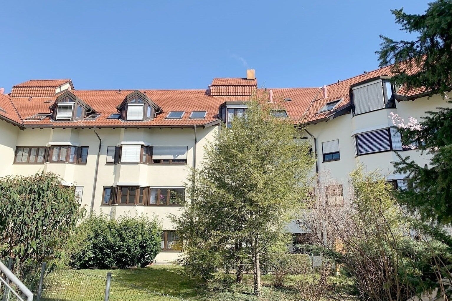 Wohnung zum Kauf 198.000 € 2 Zimmer 52,3 m²<br/>Wohnfläche 3.<br/>Geschoss ab sofort<br/>Verfügbarkeit Ditzingen Ditzingen 71254