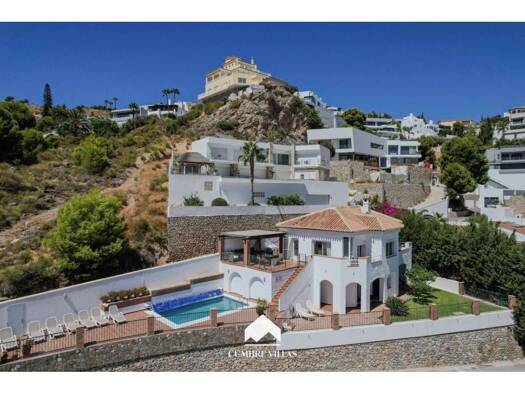 Villa zum Kauf 639.000 € 4 Zimmer 166 m² 494 m² Grundstück Salobreña 18680