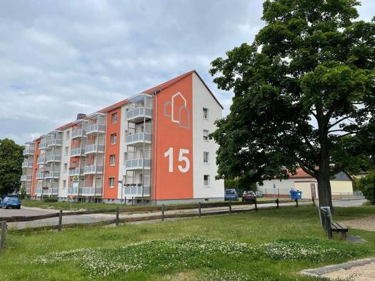 Wohnung zur Miete 380 € 3 Zimmer 60,9 m² frei ab 01.04.2026 Straße der Einheit 15 Oschatz 04758