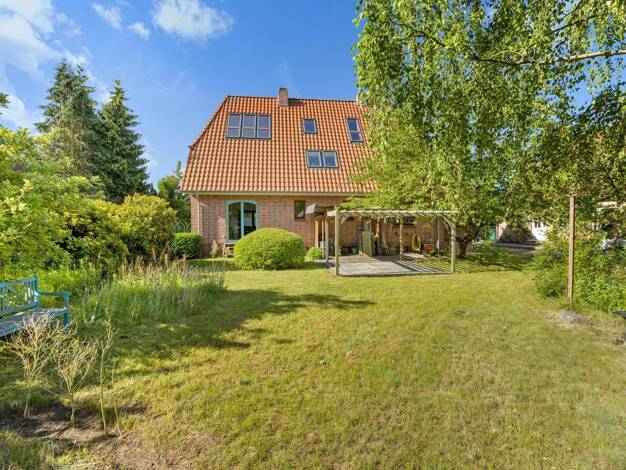 Einfamilienhaus zum Kauf 329.000 € 6 Zimmer 187,8 m² 905 m² Grundstück Walmsburg Bleckede 21354