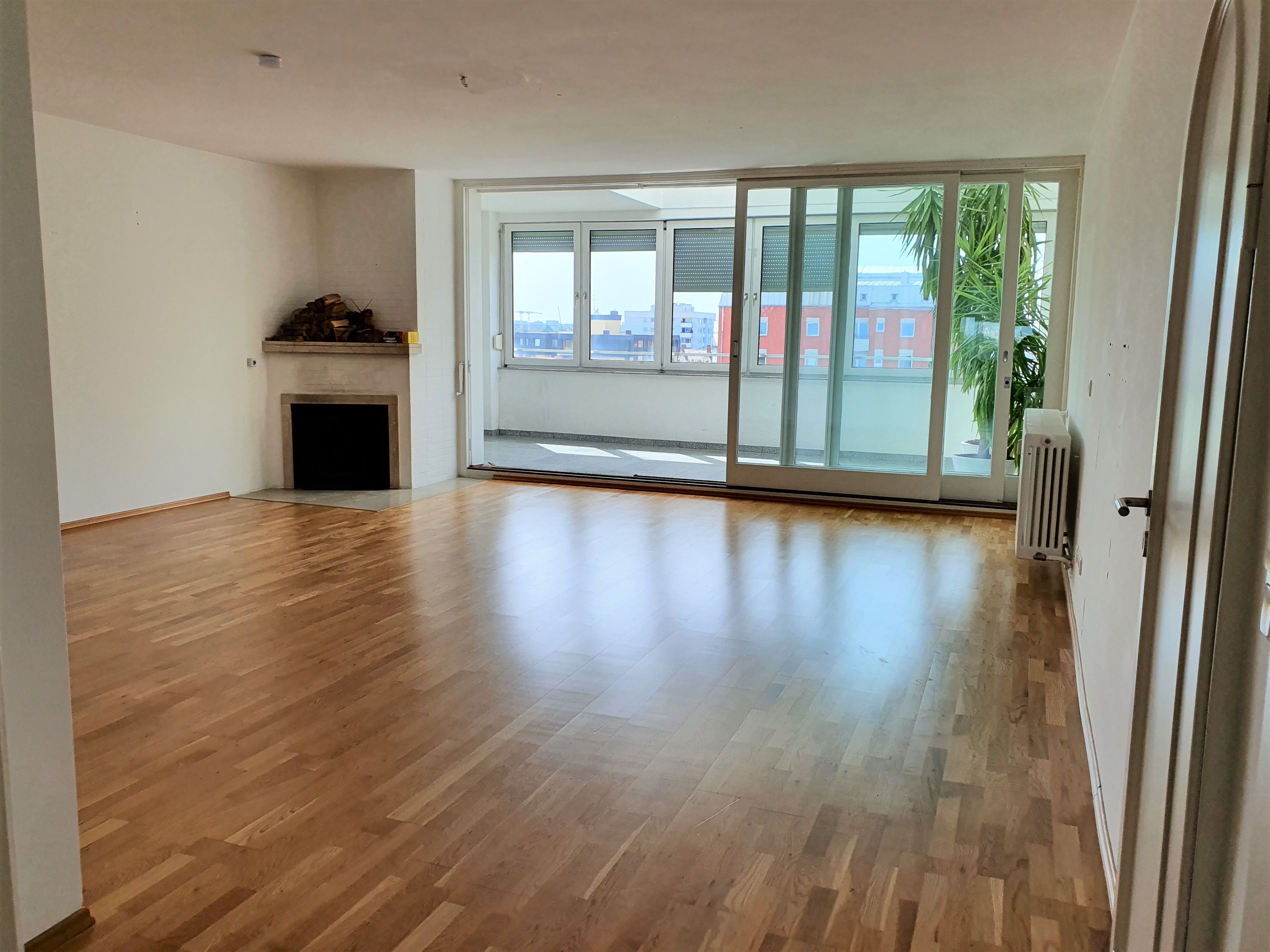 Penthouse zum Kauf 1.299.000 € 3,5 Zimmer 137 m²<br/>Wohnfläche 8.<br/>Geschoss Am Luitpoldpark München 80797