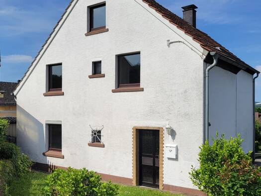 Einfamilienhaus zum Kauf provisionsfrei 230.000 € 7 Zimmer 175 m² 360 m² Grundstück An der Windfuhr 20 a Deilinghofen Hemer 58675