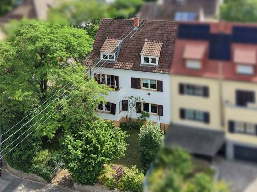 Mehrfamilienhaus zum Kauf als Kapitalanlage geeignet 592.000 € 6 Zimmer 187 m² 347 m² Grundstück Südstadt Heidelberg / Rohrbach 69126