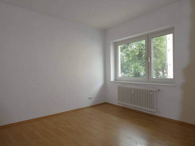 Wohnung zur Miete 1.090 € 3 Zimmer 75 m² EG frei ab 01.09.2025 Roonstr. 10 Gießen Gießen 35390