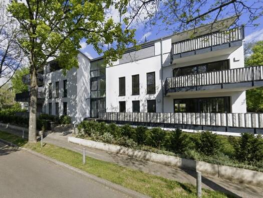 Mehrfamilienhaus zum Kauf als Kapitalanlage geeignet 3.180.000 € 22 Zimmer 567,6 m² 725 m² Grundstück Biebrich Biebrich 65187