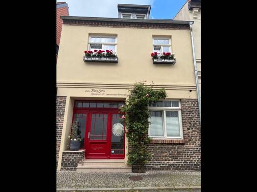 Maisonette zur Miete 1.300 € 5 Zimmer 146 m² Geschoss 1/2 frei ab 01.03.2026 Pfännerstraße Schönebeck Schönebeck (Elbe) 39218