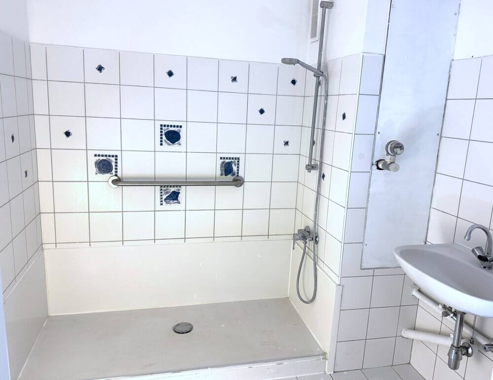 Property thumbnail 10