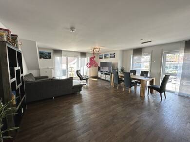 Wohnung zum Kauf 449.000 € 4 Zimmer 107 m² Köngen 73257
