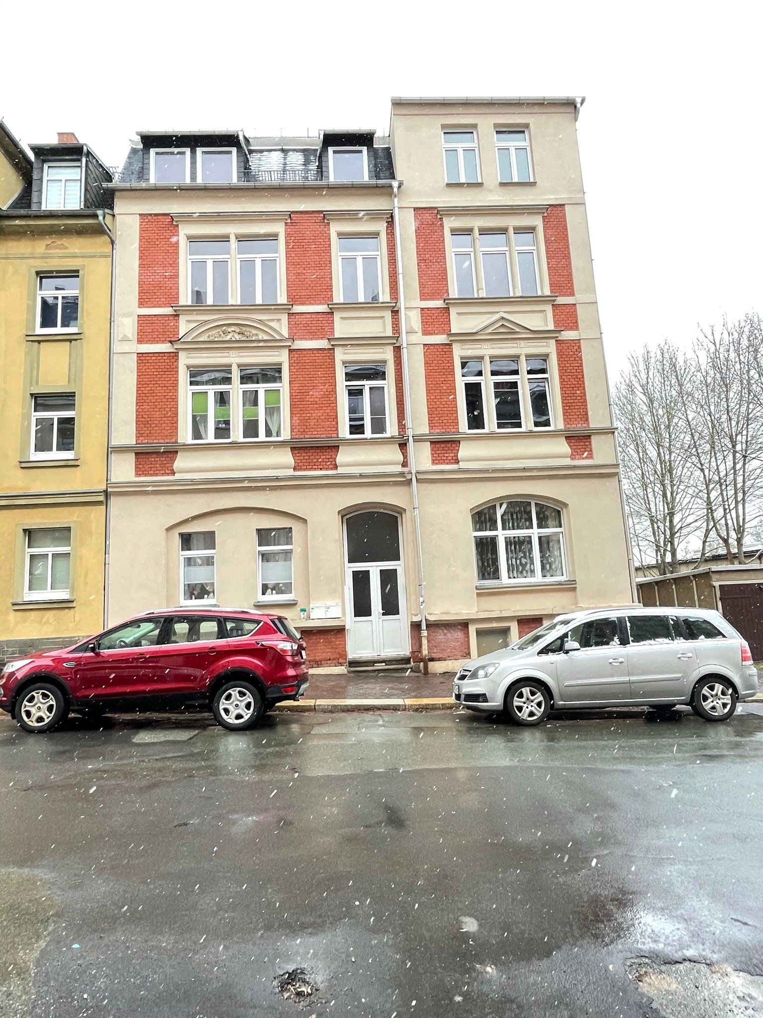 Maisonette zur Miete 425 € 3 Zimmer 86,5 m²<br/>Wohnfläche 2.<br/>Geschoss ab sofort<br/>Verfügbarkeit Morgenbergstraße 55 Haselbrunn Plauen 08525