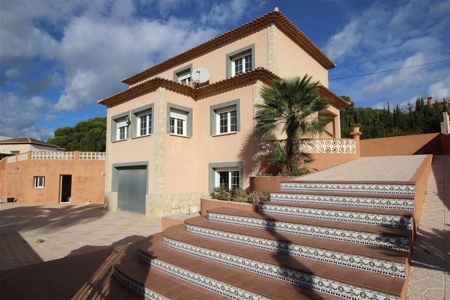 Villa zum Kauf 725.000 € 331 m²<br/>Wohnfläche 849 m²<br/>Grundstück Calpe 03710