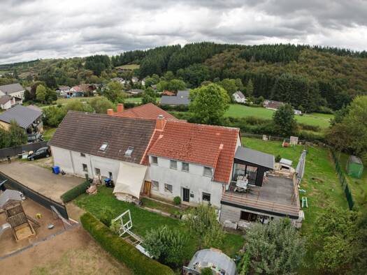 Mehrfamilienhaus zum Kauf 259.000 € 12 Zimmer 293 m² 1.899 m² Grundstück Sellerich Sellerich 54608