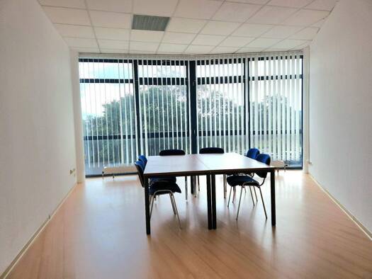 Büro zur Miete 930 € 3 Zimmer 100 m² Bürofläche Nieder-Roden Rodgau 63110