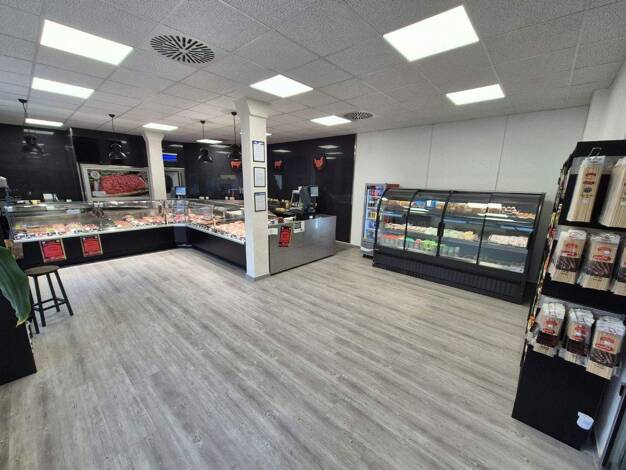 Laden zur Miete 1.400 € 100 m² Verkaufsfläche Schorndorf 73614