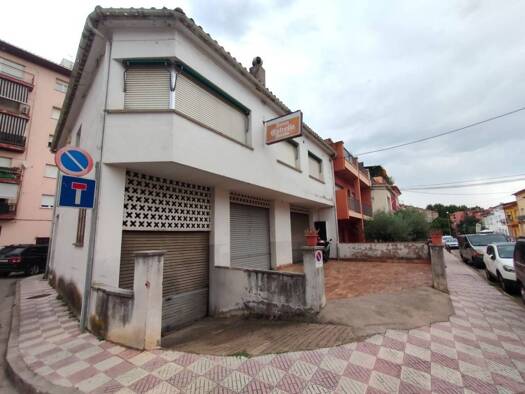 Haus zum Kauf 360.000 € 1 Zimmer 300 m² Girona 17007