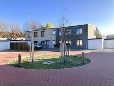 Wohnung zur Miete 1.050 € 3 Zimmer 101,5 m² frei ab 01.07.2025 Mitte - Bezirk 5 Delmenhorst 27753