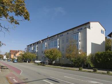 Wohnung zum Kauf 226.519 € 3 Zimmer 62,1 m² Neutraubling 93073