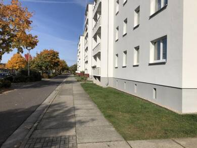 Wohnung zur Miete 665 € 4 Zimmer 102 m² 4. Geschoss frei ab 01.08.2025 Hutungstraße 42 Schmellwitz Cottbus 03044