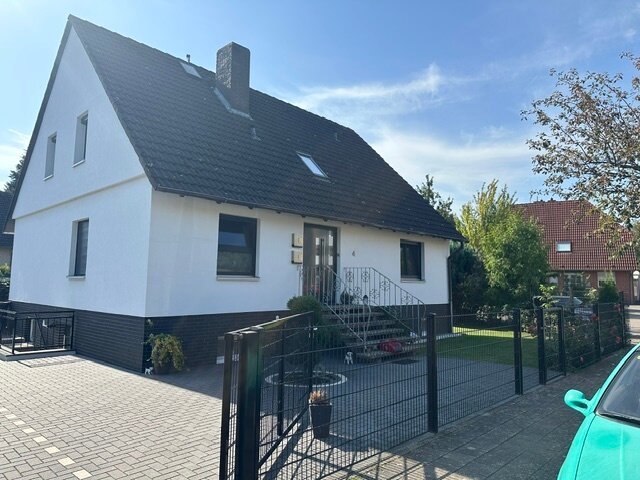 Einfamilienhaus zum Kauf provisionsfrei 599.000 € 6 Zimmer 180 m²<br/>Wohnfläche 716 m²<br/>Grundstück Wunstorf - Mitte Wunstorf 31515