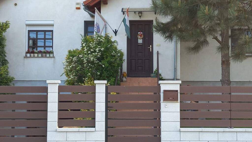 Einfamilienhaus zum Kauf provisionsfrei als Kapitalanlage geeignet 395.000 € 7 Zimmer 300 m² 600 m² Grundstück Berkenye 2641