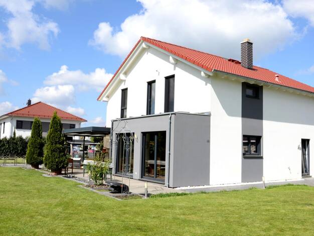 Einfamilienhaus zum Kauf 900.000 € 5 Zimmer 175 m² 1.211 m² Grundstück Lausen-Grünau Leipzig 04207