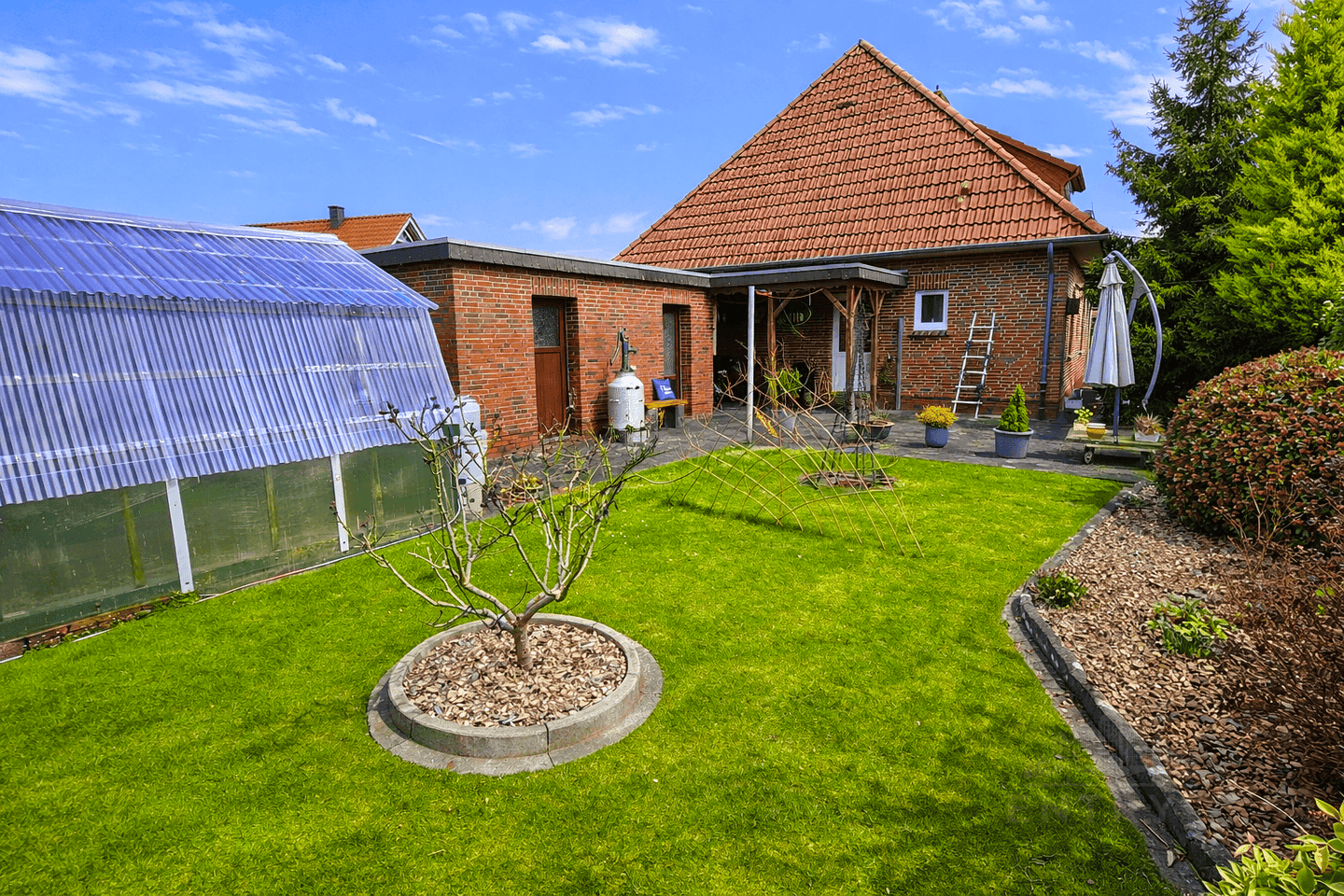 Mehrfamilienhaus zum Kauf - Ansicht 3