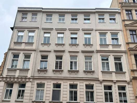 Wohnung zur Miete 380 € 1 Zimmer 42 m² 4. Geschoss Paulusviertel Halle (Saale) 06114