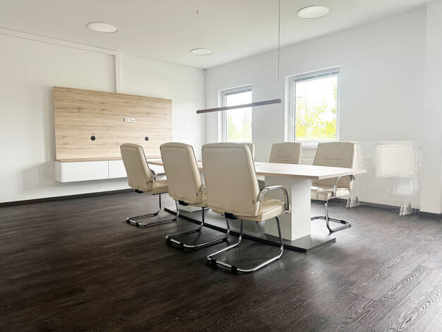 Bürofläche zur Miete 4.788 € 4 Zimmer 383 m² Bürofläche Werder (Havel) Werder 14542