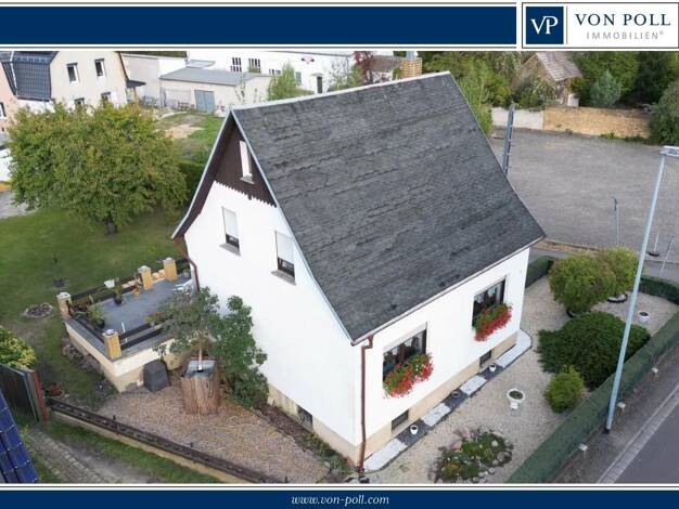 Einfamilienhaus zum Kauf 229.000 € 4 Zimmer 120 m² 819 m² Grundstück Schwarzheide 01987