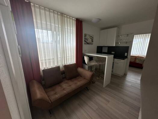 Wohnung zur Miete 1.100 € 2 Zimmer 23 m² frei ab sofort Ingolstadt Ingolstadt 85051