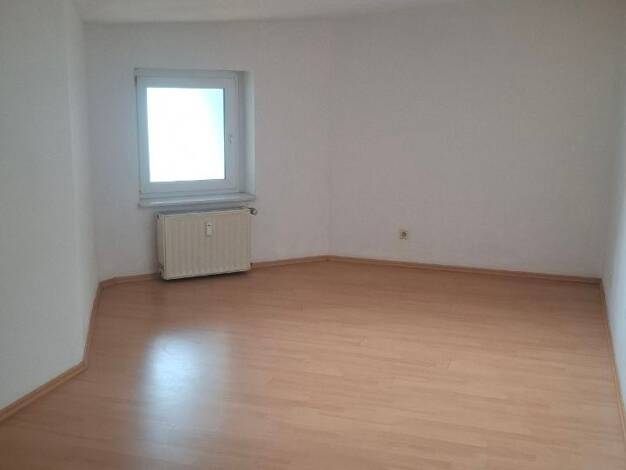 Wohnung zur Miete 500 € 2 Zimmer 75 m² Geschoss 4/4 frei ab sofort Paracelsusstraße 15 Paulusviertel Nord 06114