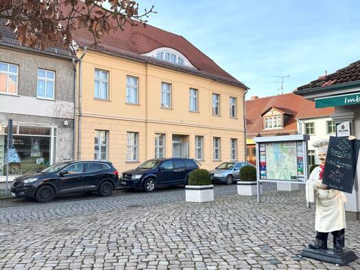 Sonstiges zum Kauf als Kapitalanlage geeignet 649.900 € 12 Zimmer 661 m² 544 m² Grundstück Am Markt 1 Zehdenick Zehdenick 16792