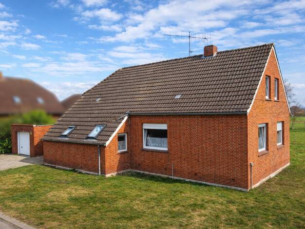 Einfamilienhaus zum Kauf 165.000 € 4 Zimmer 108 m² 1.007 m² Grundstück Simonswolde Ihlow 26632