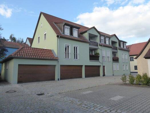 Wohnung zum Kauf 325.000 € 3 Zimmer 79,9 m² Neustadt Neustadt/Aisch 91413