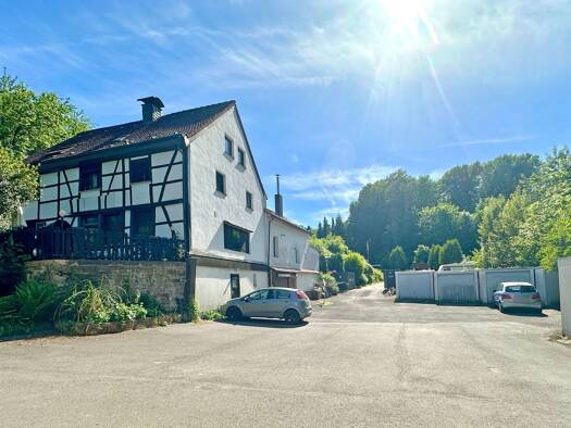 Mehrfamilienhaus zum Kauf 349.000 € 10,5 Zimmer 145 m² 1.129 m² Grundstück Winz-Baak Hattingen 45529