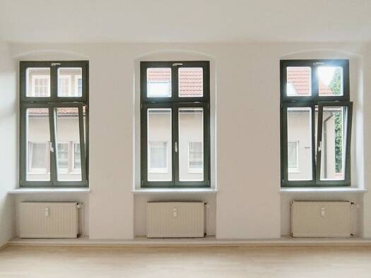 Wohnung zur Miete 385 € 3 Zimmer 66,7 m² 2. Geschoss frei ab sofort Bonifatiuskirchhof 17,18 Aschersleben 06449