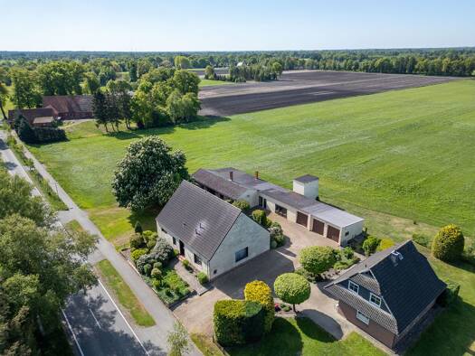 Einfamilienhaus zum Kauf 371.500 € 4 Zimmer 152,2 m² 12.300 m² Grundstück Huxfeld Grasberg / Huxfeld 28879