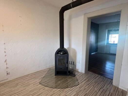 Wohnung zum Kauf 169.000 € 4 Zimmer 98 m² 1. Geschoss Innenstadt Neunkirchen 66538