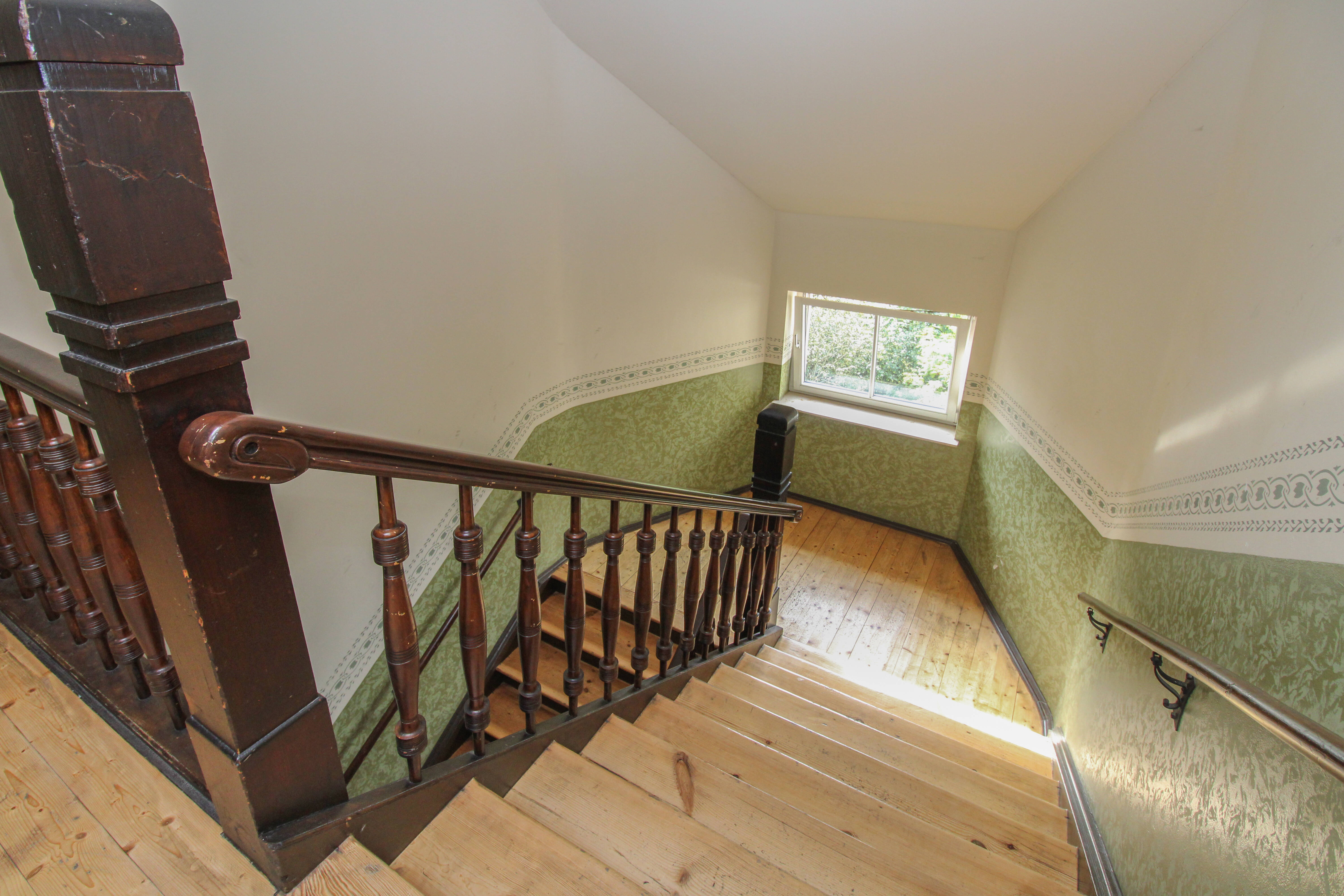 Property thumbnail 11