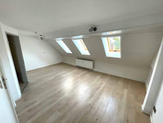 Wohnung zur Miete 580 € 1,5 Zimmer 34,6 m² 3. Geschoss frei ab 01.12.2025 Lustnau Tübingen 72074
