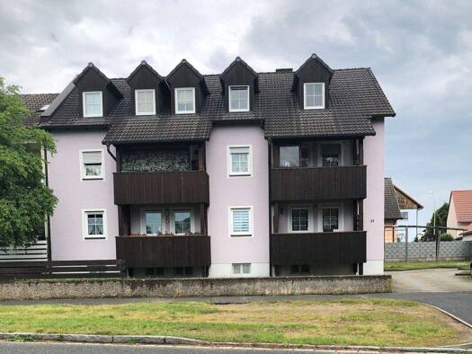 Mehrfamilienhaus zum Kauf als Kapitalanlage geeignet 445.000 € 10 Zimmer 360 m² 589 m² Grundstück Mantel 92708