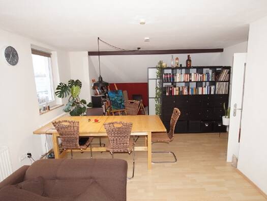 Wohnung zum Kauf 198.000 € 3 Zimmer 75 m² Dachgeschoss, 2. Geschoss Straubing 94315