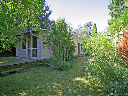 Bungalow zum Kauf 36.000 € 2 Zimmer 55 m² 357 m² Grundstück frei ab sofort Krauschwitz Krauschwitz 02957
