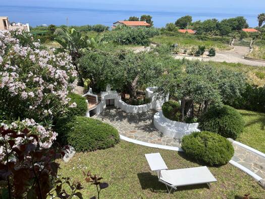 Doppelhaushälfte zum Kauf 369.000 € 3 Zimmer 100 m² 200 m² Grundstück frei ab sofort Zambrone Marina