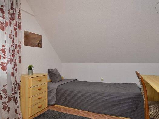 Studio zur Miete Wohnen auf Zeit 295 € 1 Zimmer 8 m² frei ab 01.03.2026 Roßbrunn Rossbrunn 97297