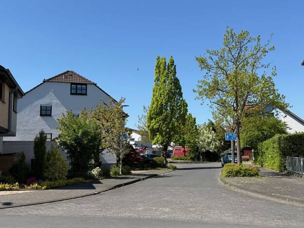 Wohnung zum Kauf 279.000 € 3 Zimmer 92 m² Niederpleis Sankt Augustin 53757